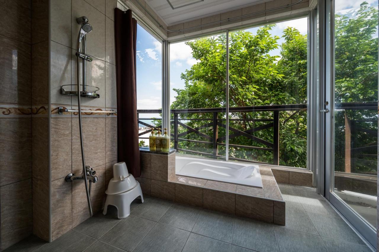 E-Horizon Resort Condominium Yomitan Εξωτερικό φωτογραφία